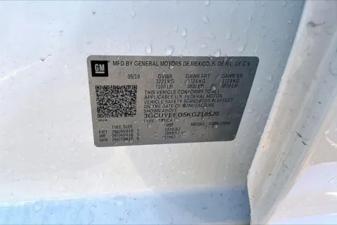 More photos of 2019 Chevrolet Silverado 1500 RST at Cable Dahmer of Topeka, KS