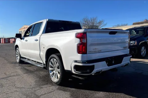 More photos of 2020 Chevrolet Silverado 1500 High Country at Cable Dahmer of Topeka, KS