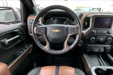 More photos of 2020 Chevrolet Silverado 1500 High Country at Cable Dahmer of Topeka, KS