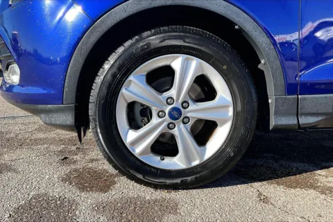 Photos of 2014 Ford Escape SE for sale in Topeka, KS at Cable Dahmer of Topeka