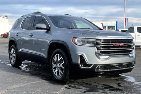 Gray 2023 GMC Acadia SLT for sale in Topeka, KS