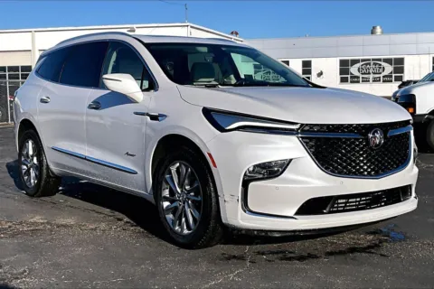 White 2023 Buick Enclave Avenir for sale in Topeka, KS