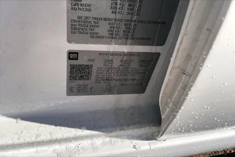 More photos of 2022 GMC Sierra 1500 Limited SLE at Cable Dahmer of Topeka, KS