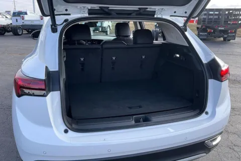 More photos of 2023 Buick Envision Preferred at Cable Dahmer of Topeka, KS