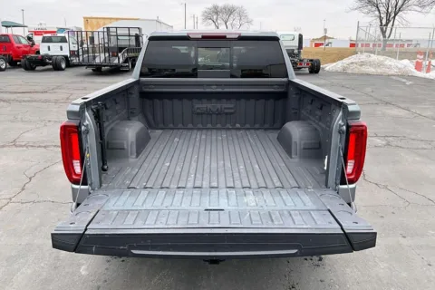 More photos of 2021 GMC Sierra 1500 SLT at Cable Dahmer of Topeka, KS