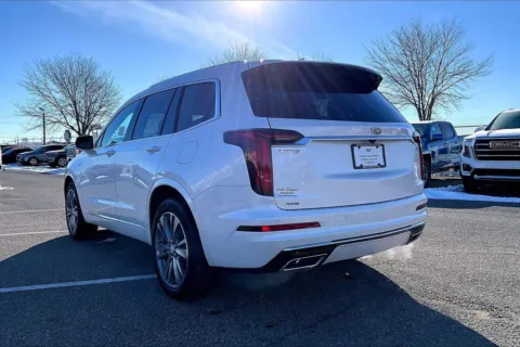 More photos of 2022 Cadillac XT6 Premium Luxury at Cable Dahmer of Topeka, KS