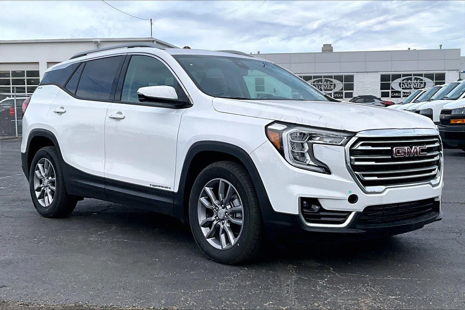 2024 GMC Terrain SLT for sale in Topeka, KS