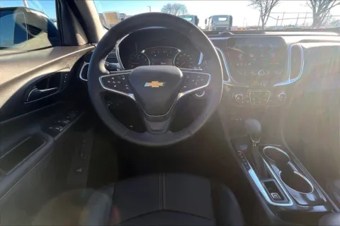 More photos of 2024 Chevrolet Equinox Premier at Cable Dahmer of Topeka, KS