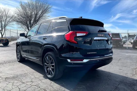 More photos of 2024 GMC Terrain Denali at Cable Dahmer of Topeka, KS