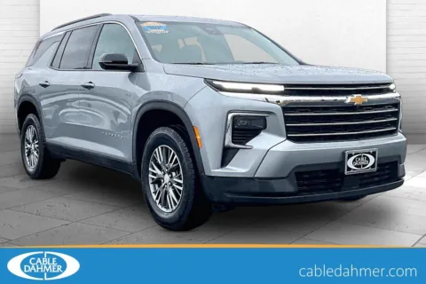 Gray 2024 Chevrolet Traverse LT for sale in Topeka, KS