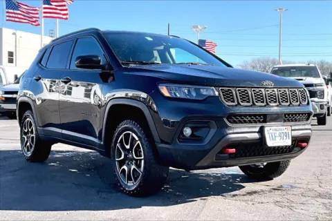 Black 2024 Jeep Compass Trailhawk for sale in Topeka, KS