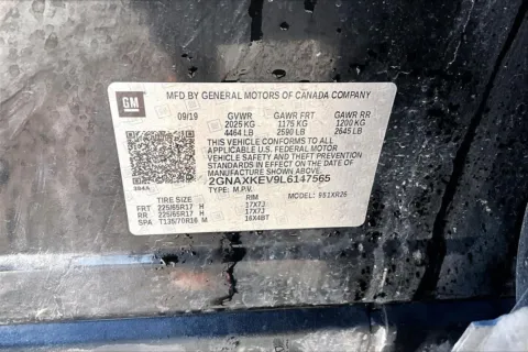 More photos of 2020 Chevrolet Equinox LT at Cable Dahmer of Topeka, KS