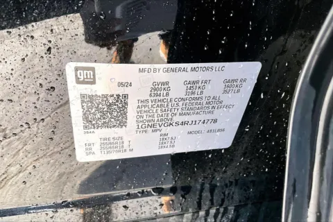 More photos of 2024 Chevrolet Traverse LT at Cable Dahmer of Topeka, KS