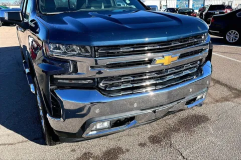 Another view of 2019 Chevrolet Silverado 1500 LTZ for sale in Topeka, KS at Cable Dahmer of Topeka