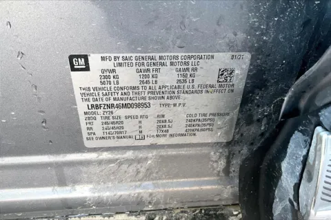 More photos of 2021 Buick Envision Essence at Cable Dahmer of Topeka, KS