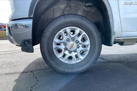 Photos of 2024 Chevrolet Silverado 2500 HD LT for sale in Topeka, KS at Cable Dahmer of Topeka