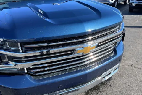 Another view of 2020 Chevrolet Silverado 1500 High Country for sale in Topeka, KS at Cable Dahmer of Topeka