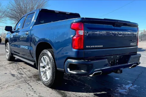 More photos of 2020 Chevrolet Silverado 1500 High Country at Cable Dahmer of Topeka, KS