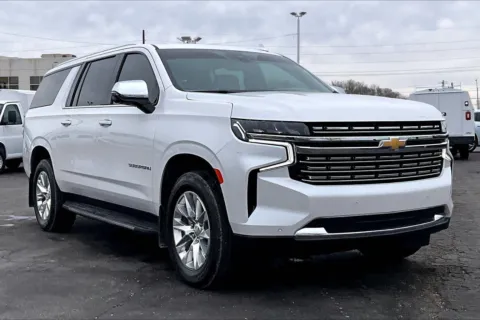 White 2021 Chevrolet Suburban Premier for sale in Topeka, KS