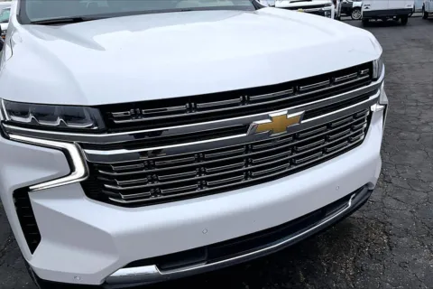 Another view of 2021 Chevrolet Suburban Premier for sale in Topeka, KS at Cable Dahmer of Topeka