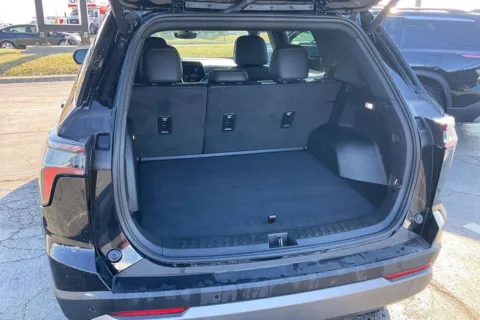 More photos of 2025 Chevrolet Equinox LT at Cable Dahmer of Topeka, KS