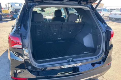 More photos of 2024 Chevrolet Equinox LT at Cable Dahmer of Topeka, KS