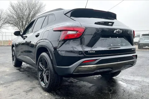 More photos of 2024 Chevrolet Trax ACTIV at Cable Dahmer of Topeka, KS