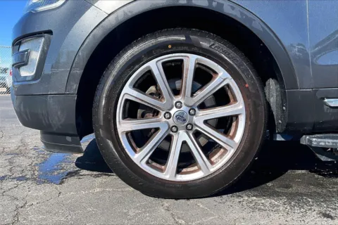 Photos of 2016 Ford Explorer Limited for sale in Topeka, KS at Cable Dahmer of Topeka