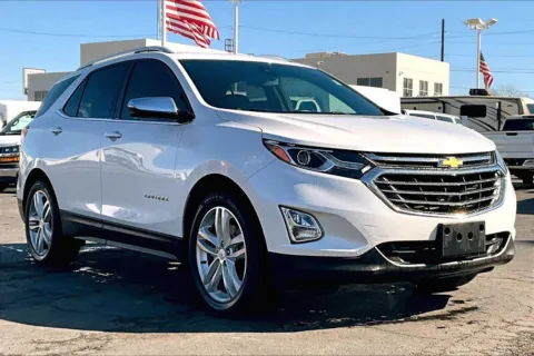 White 2018 Chevrolet Equinox Premier for sale in Topeka, KS