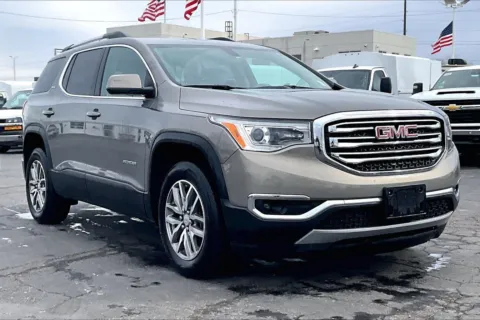 Gray 2019 GMC Acadia SLE for sale in Topeka, KS