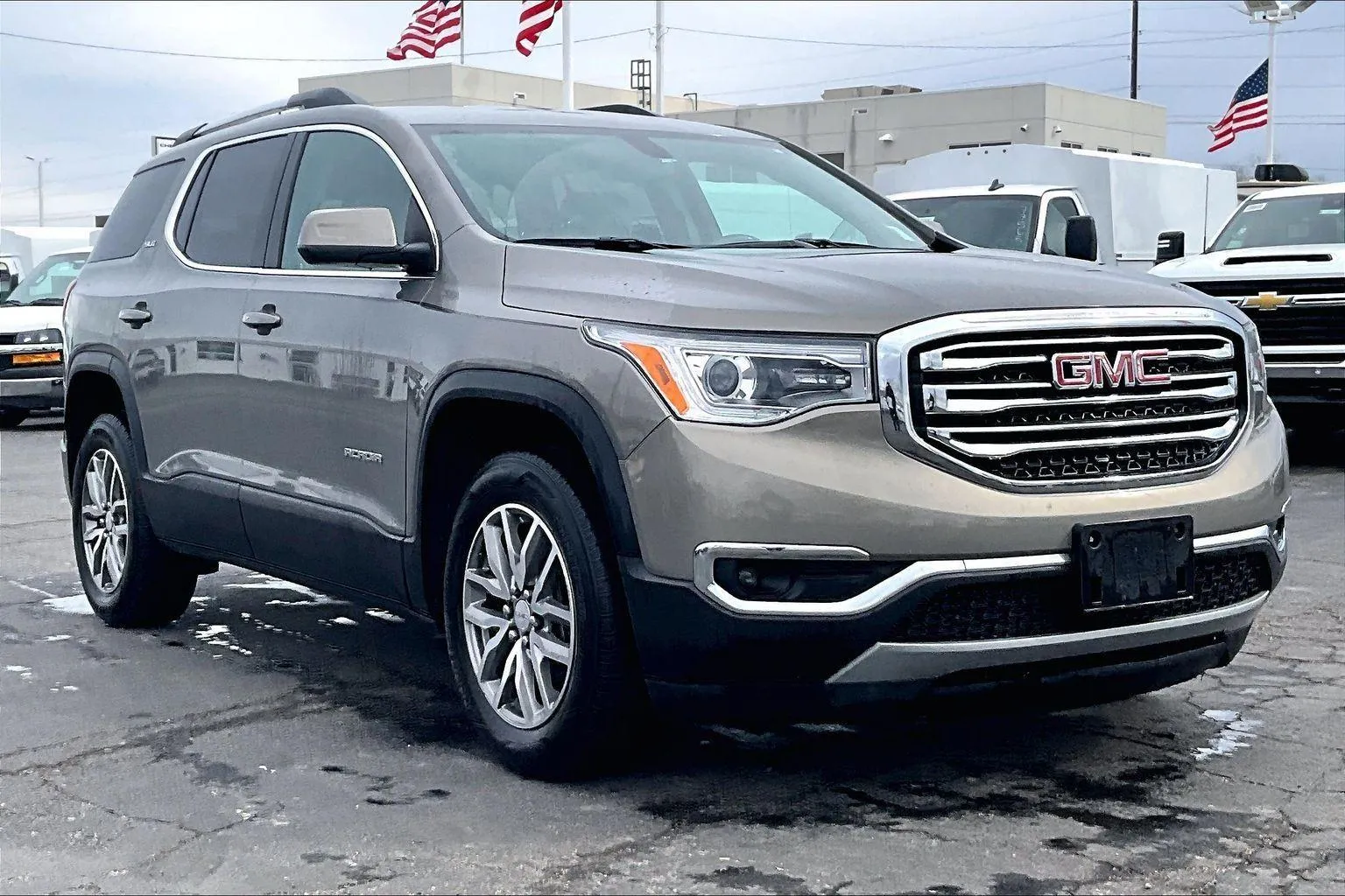 Gray 2019 GMC Acadia SLE for sale in Topeka, KS