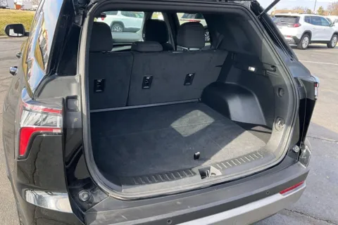 More photos of 2025 Chevrolet Equinox LT at Cable Dahmer of Topeka, KS