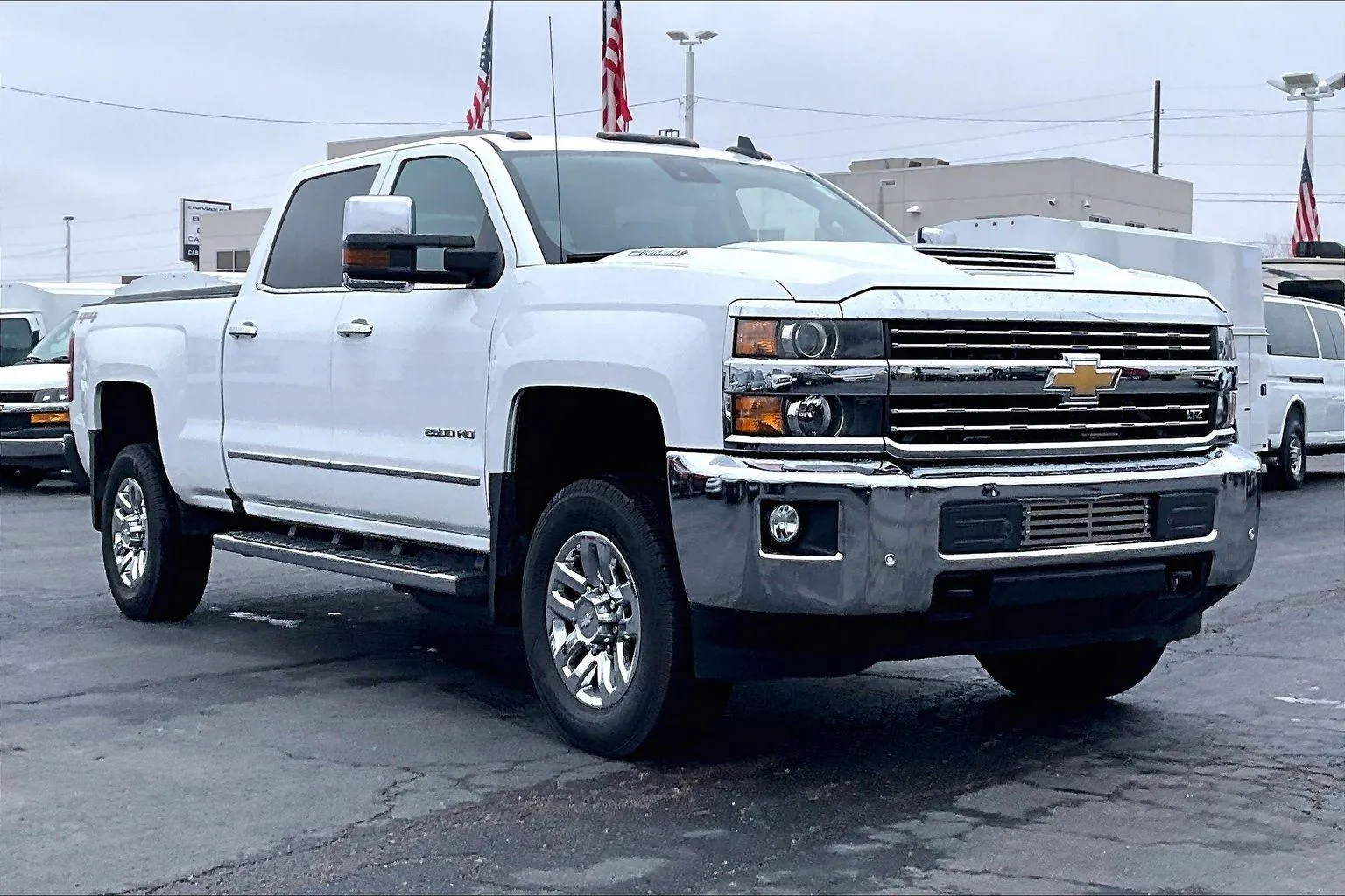 White 2017 Chevrolet Silverado 2500 HD LTZ for sale in Topeka, KS