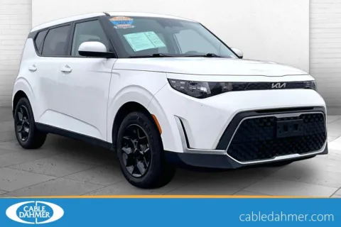 White 2024 Kia Soul LX for sale in Topeka, KS