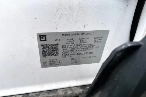 More photos of 2019 GMC Acadia SLE at Cable Dahmer of Topeka, KS