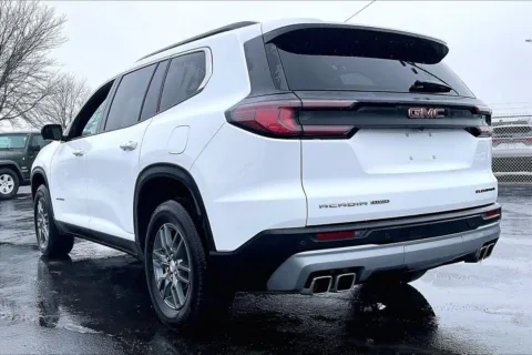 More photos of 2025 GMC Acadia Elevation at Cable Dahmer of Topeka, KS