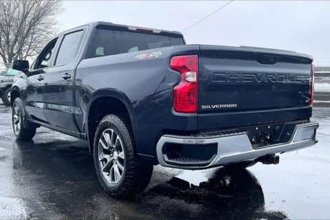 More photos of 2024 Chevrolet Silverado 1500 LT (2FL) at Cable Dahmer of Topeka, KS