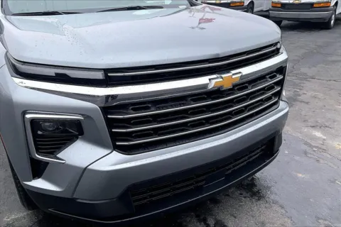 Another view of 2025 Chevrolet Traverse LT for sale in Topeka, KS at Cable Dahmer of Topeka