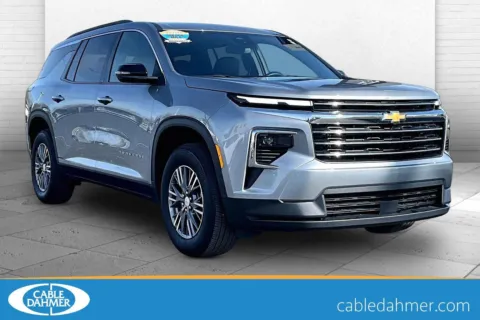 Gray 2025 Chevrolet Traverse LT for sale in Topeka, KS