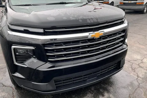 Another view of 2025 Chevrolet Traverse LT for sale in Topeka, KS at Cable Dahmer of Topeka