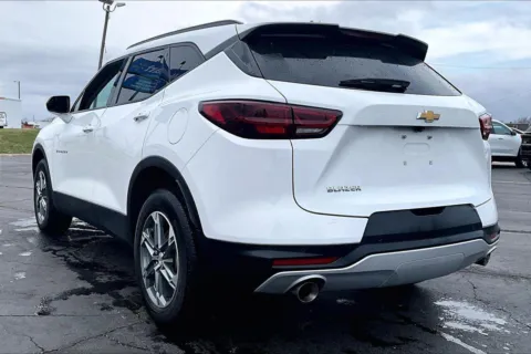More photos of 2024 Chevrolet Blazer 2LT at Cable Dahmer of Topeka, KS