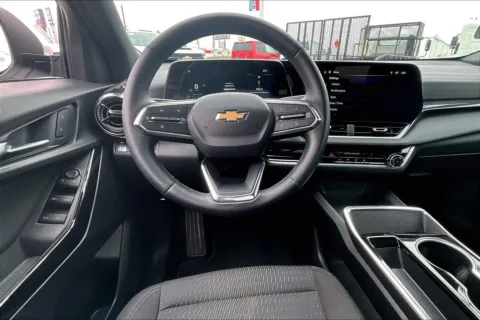 More photos of 2025 Chevrolet Equinox LT at Cable Dahmer of Topeka, KS