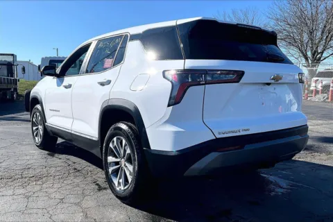 More photos of 2025 Chevrolet Equinox LT at Cable Dahmer of Topeka, KS