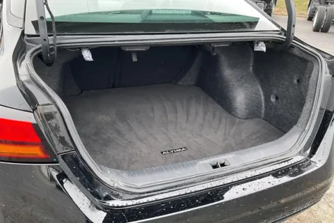 More photos of 2025 Nissan Altima SV at Cable Dahmer of Topeka, KS