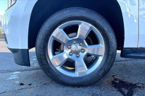 Photos of 2019 Chevrolet Tahoe LT for sale in Topeka, KS at Cable Dahmer of Topeka