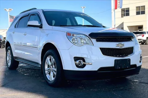 White 2013 Chevrolet Equinox LT for sale in Topeka, KS