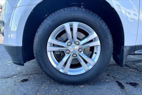 Photos of 2013 Chevrolet Equinox LT for sale in Topeka, KS at Cable Dahmer of Topeka