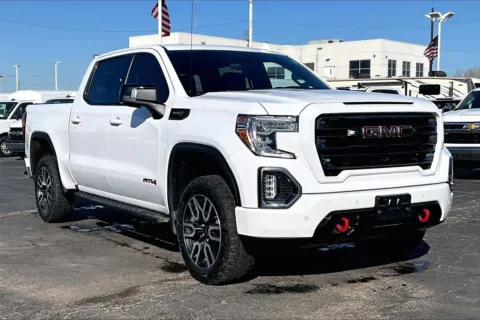 White 2022 GMC Sierra 1500 Limited AT4 for sale in Topeka, KS