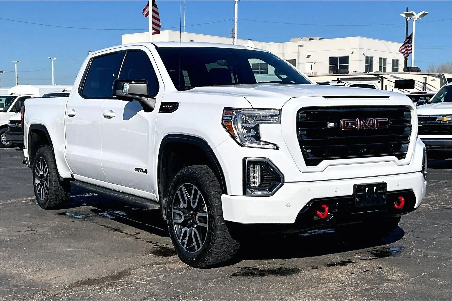 White 2022 GMC Sierra 1500 Limited AT4 for sale in Topeka, KS