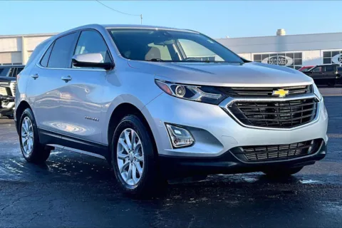 Silver 2020 Chevrolet Equinox LT for sale in Topeka, KS